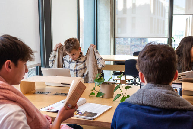 'The Hug' Comforter ForKids 7+